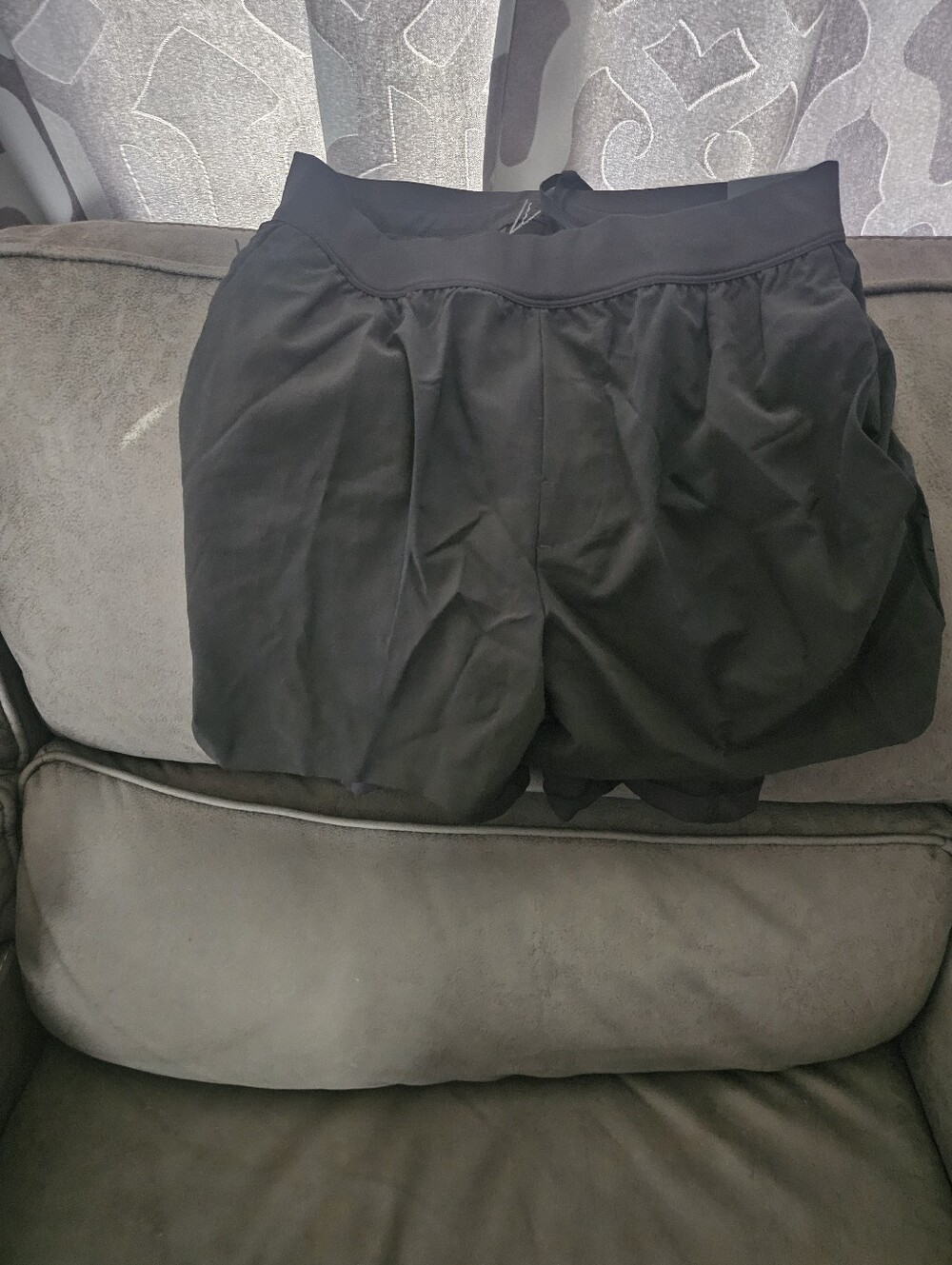 NWT VRST mens 2 in 1 elevate shorts black